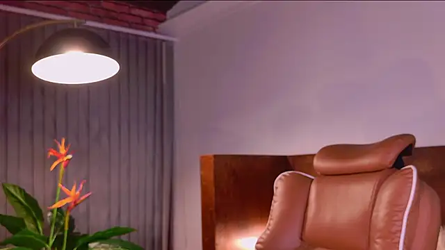 Stellaciel_ লাইভ XXX চ্যাট
