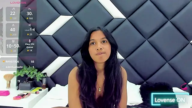 RebeccaWalton Chat XXX live