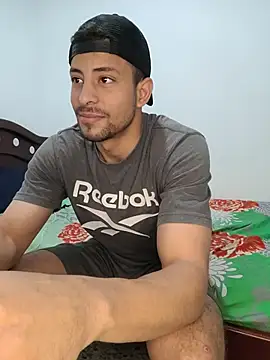 Cris_LaCobra_ 网络视讯表演