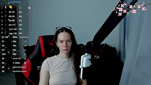 Vulgar_Tamer Chat XXX in diretta