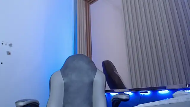 Show de MaximumSteel_ na webcam
