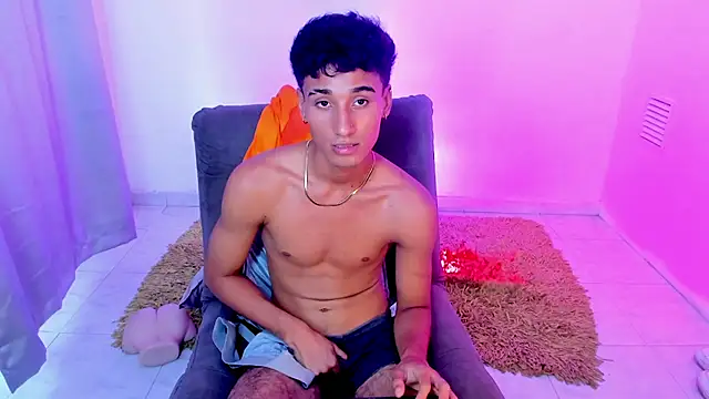 Онлайн чат XXX Matias_dirtyboy_
