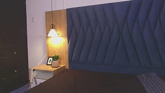 Carolynfoster_ élő XXX-chatje