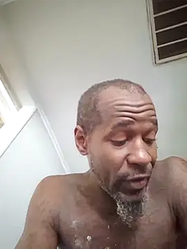 Boozle666 – Naživo XXX chat