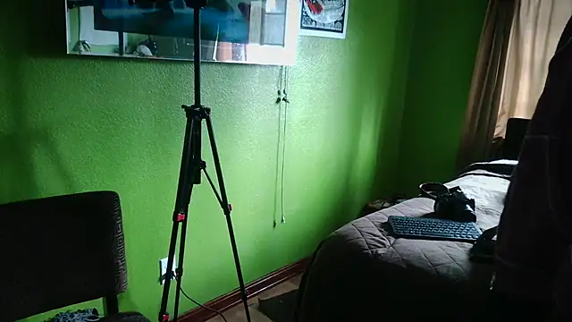 Sexslavescorpio's Webcam Show