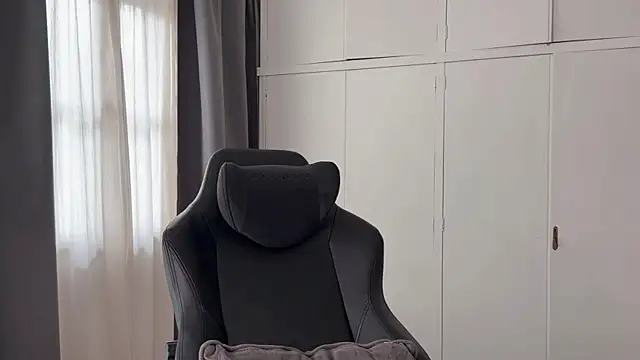 SasukeUhchiaa 现场XXX聊天