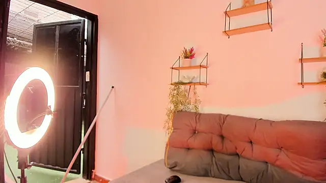 Živý XXX chat Chloethompson_