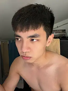 XTTX49 Show in webcam