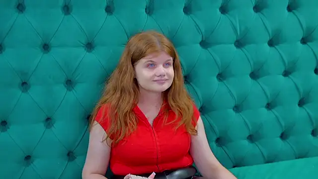 ChloeHalses' Live XXX Chat