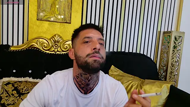 Chatroom XXX en direct de TommyDum