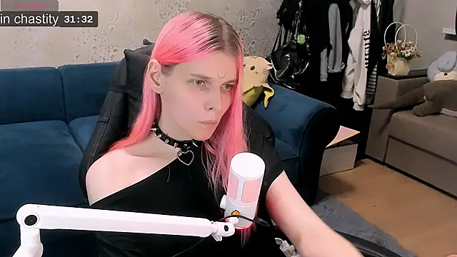 LunaPink69 网络视讯表演