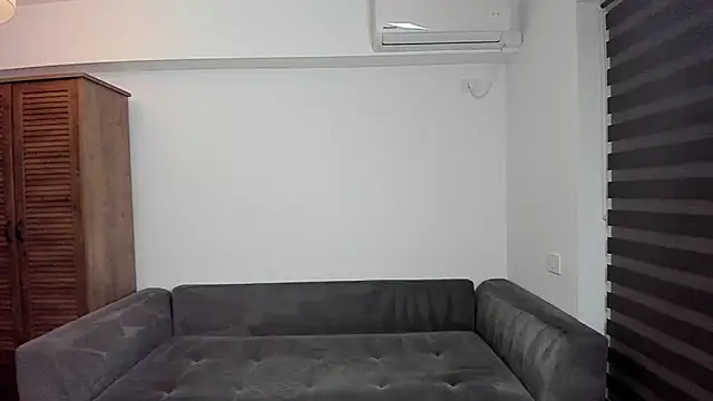 ZkkBltz Chat XXX in diretta