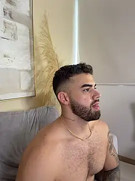 PaulPhoenix_: απευθείας συνομιλία ΧΧΧ