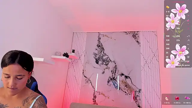Živý XXX chat LexiAdamss