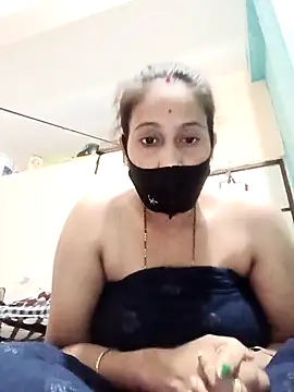 Divyanshi_hott 网络视讯表演