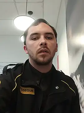XXX chat uživo modela ooluchyferoo