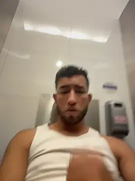 Chat +18 de liam_bronw ao vivo