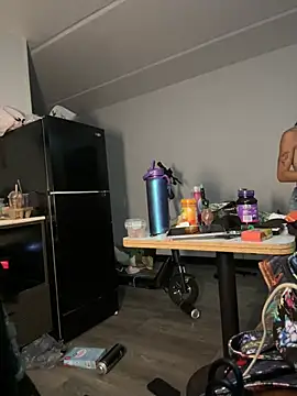 IttyBittyStonie's Webcam Show