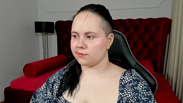 DaisyHarts' Live XXX Chat