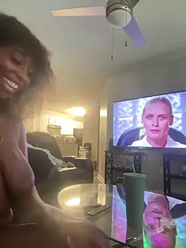 MadameMuse's Webcam Show