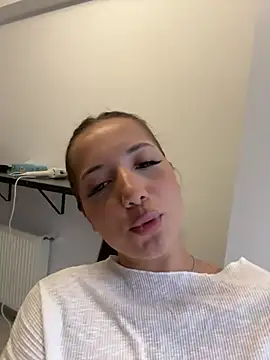 WilddAngel Live XXX Chat
