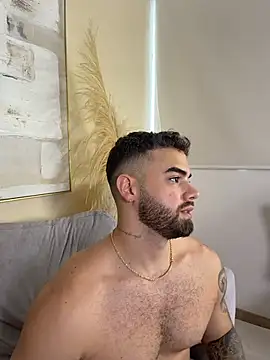 แชท XXX สดของ PaulPhoenix_