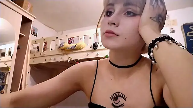 ChingCottingham's Live XXX Chat