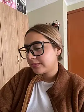 Miabonnett_'s Live XXX Chat