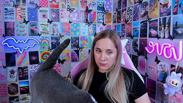 MiaMilas' Live XXX Chat