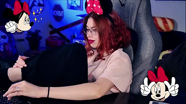 SeraphineDuskryn Chat XXX in diretta
