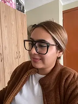 Miabonnett_ Live XXX Chat