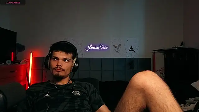 JordanShow élő XXX-chatje
