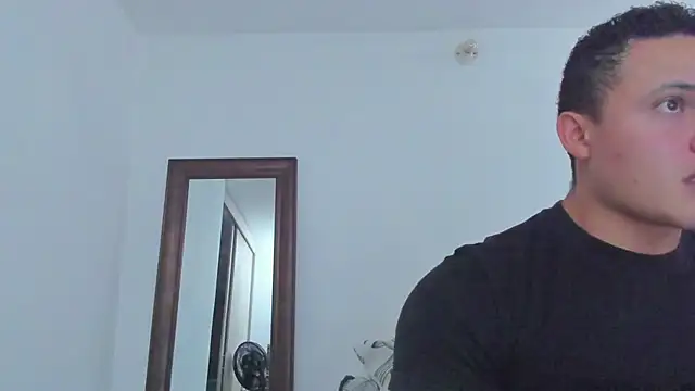 KingLevi01 Chat XXX in diretta