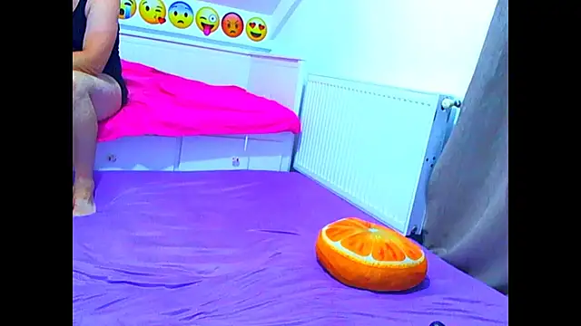 evehotty: διαδικτυακό σόου στην κάμερα