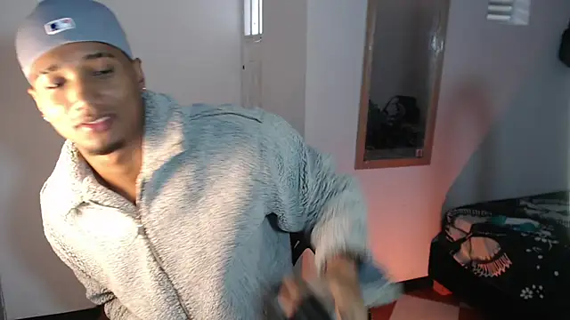 Chat XXX en directo de Dani-brown