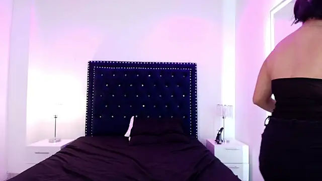 Zury_valucci Webcamshow