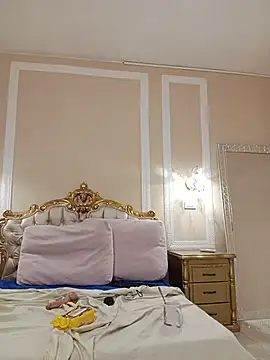 AuroraRenard's Live XXX Chat