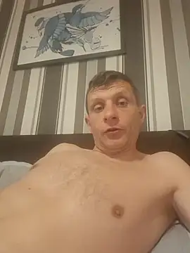 BigDmasked Show in webcam
