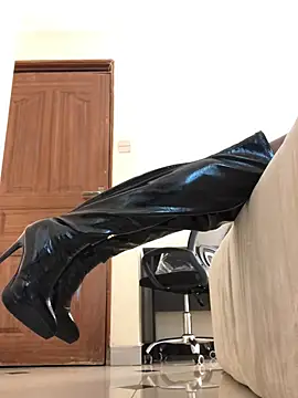Kaylee_eee XXX чат на живо