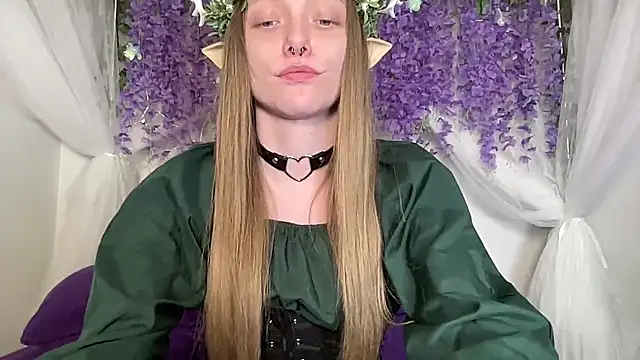 ElfGirlAna live XXX chat
