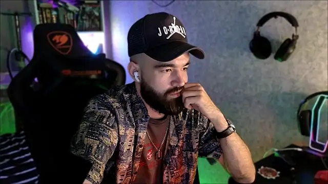 _Serious_Man Chat XXX live