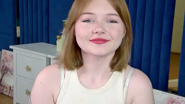ElinaVale's Live XXX Chat