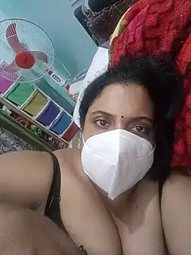 deepa_hottty Adlı Modelin Canlı XXX Sohbeti