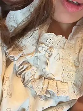 Miu_xinhhのウェブカメラショー