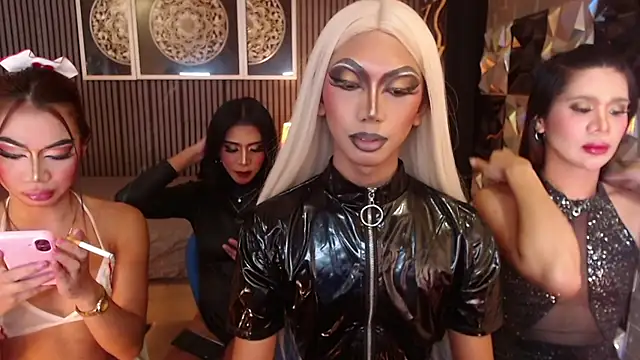 AudreyMilesTrans 라이브 XXX 채팅
