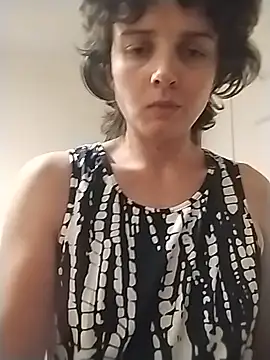 Amy01112 live XXX chat