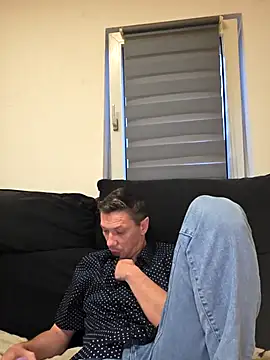tomek84 网络视讯表演