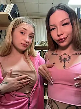 Webkamerová show babydolll