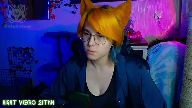 Chat XXX en directo de TrickyKitsune