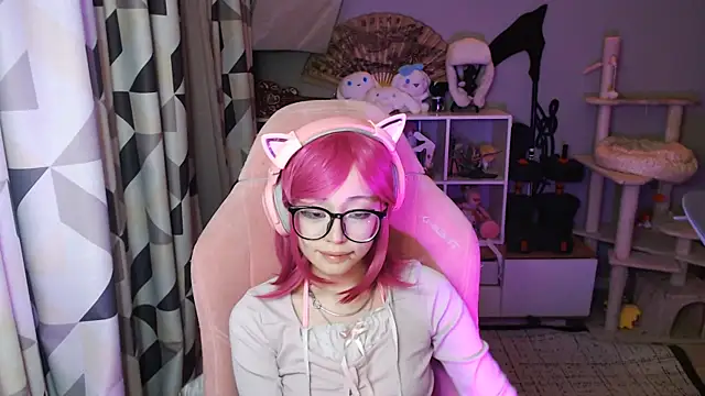 Živý XXX chat SaxonDibs